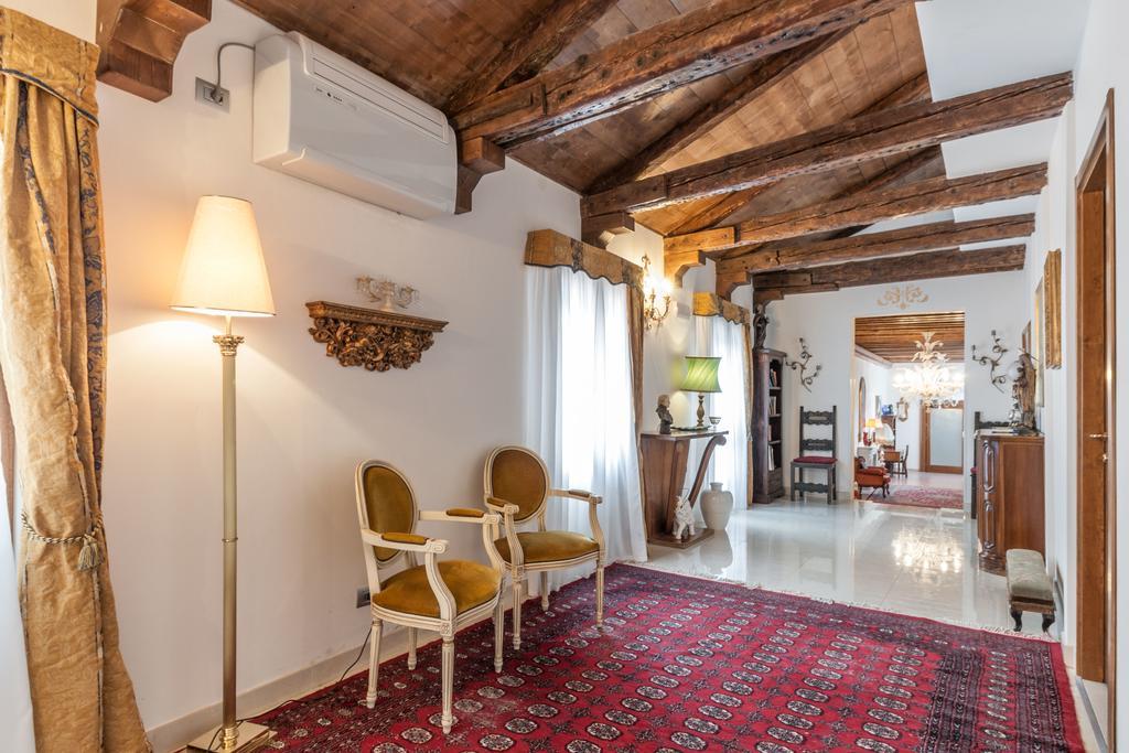 Palazzo Della Torre Lejlighed Venedig Eksteriør billede